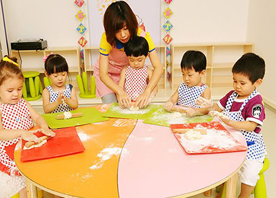 華夏學校幼師專業