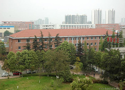 學校后景