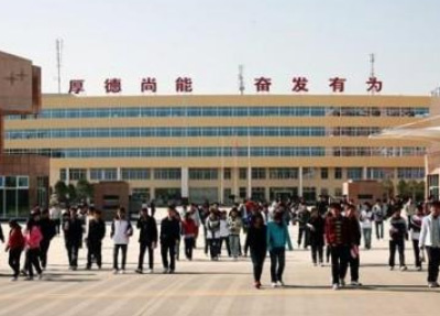 成都職業技術學院 空乘專業斬獲全國第一